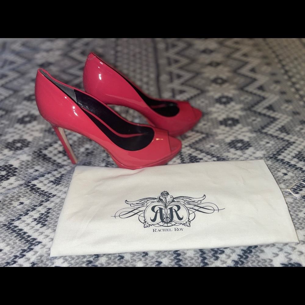 Womens shoes
